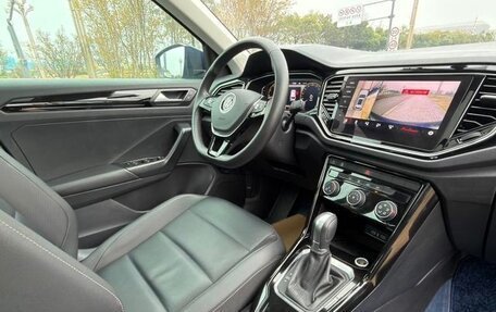 Volkswagen T-Roc I, 2022 год, 1 460 000 рублей, 9 фотография