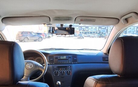 Toyota Corolla, 2004 год, 380 000 рублей, 14 фотография