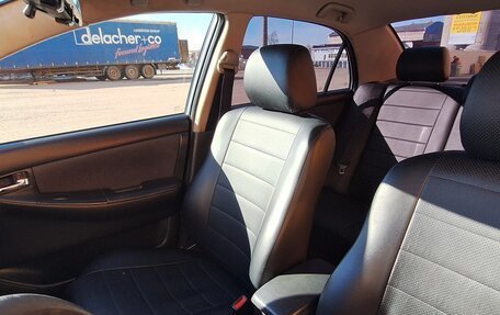 Toyota Corolla, 2004 год, 380 000 рублей, 18 фотография