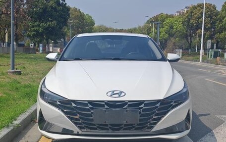 Hyundai Elantra, 2021 год, 1 258 000 рублей, 2 фотография
