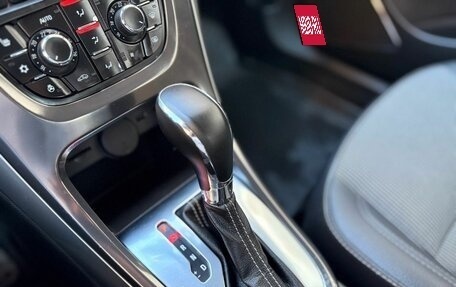 Opel Astra J, 2012 год, 619 000 рублей, 24 фотография