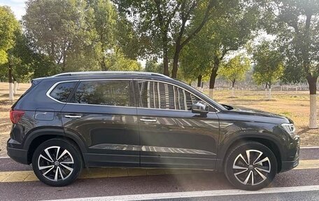 Volkswagen Tharu, 2022 год, 1 650 000 рублей, 4 фотография