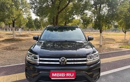 Volkswagen Tharu, 2022 год, 1 650 000 рублей, 2 фотография