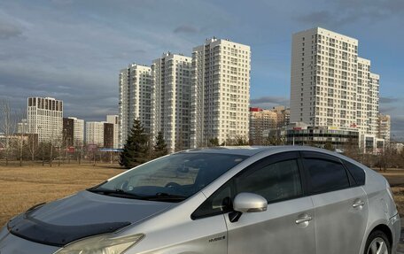 Toyota Prius, 2012 год, 1 100 000 рублей, 4 фотография