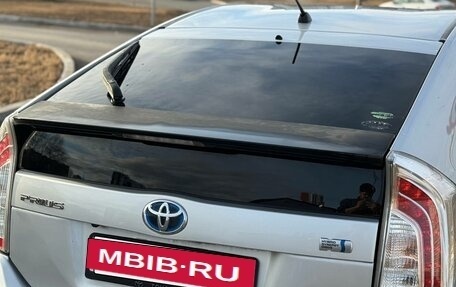 Toyota Prius, 2012 год, 1 100 000 рублей, 2 фотография