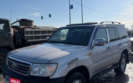 Toyota Land Cruiser 100 рестайлинг 2, 2003 год, 1 850 000 рублей, 9 фотография