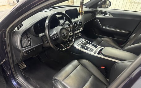 KIA Stinger I, 2018 год, 2 550 000 рублей, 6 фотография