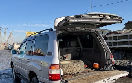 Toyota Land Cruiser 100 рестайлинг 2, 2003 год, 1 850 000 рублей, 8 фотография