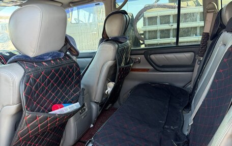 Toyota Land Cruiser 100 рестайлинг 2, 2003 год, 1 850 000 рублей, 14 фотография