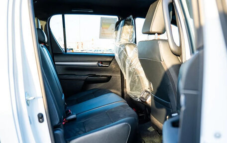 Toyota Hilux VIII, 2026 год, 6 980 000 рублей, 16 фотография