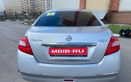 Nissan Teana, 2010 год, 970 000 рублей, 5 фотография
