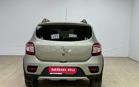 Renault Sandero II рестайлинг, 2019 год, 1 020 000 рублей, 5 фотография