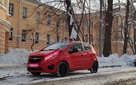 Chevrolet Spark III, 2012 год, 550 000 рублей, 1 фотография