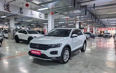 Volkswagen T-Roc I, 2022 год, 1 590 000 рублей, 1 фотография