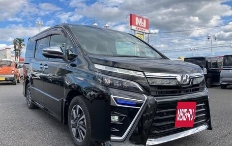 Toyota Voxy III, 2020 год, 1 983 888 рублей, 3 фотография