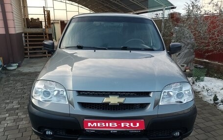 Chevrolet Niva I рестайлинг, 2019 год, 850 000 рублей, 1 фотография