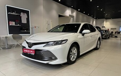 Toyota Camry, 2019 год, 2 490 000 рублей, 1 фотография