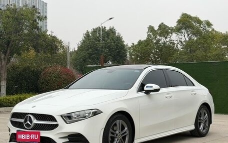 Mercedes-Benz A-Класс, 2022 год, 1 729 000 рублей, 1 фотография