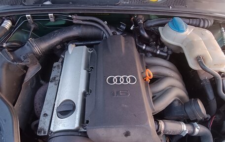 Audi A4, 2001 год, 550 000 рублей, 2 фотография