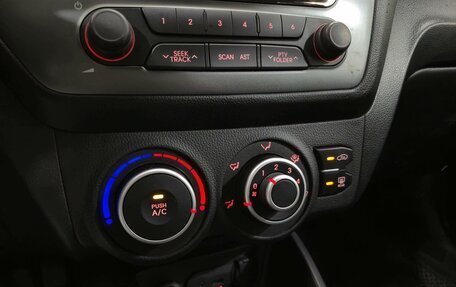 KIA Rio III рестайлинг, 2014 год, 760 000 рублей, 18 фотография