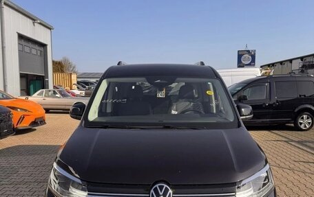 Volkswagen Caddy IV, 2025 год, 5 720 000 рублей, 2 фотография