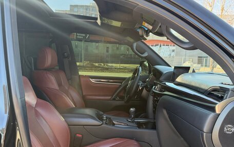 Lexus LX III, 2016 год, 7 800 000 рублей, 17 фотография
