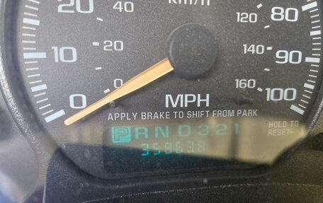 Chevrolet Avalanche I, 2002 год, 1 500 000 рублей, 6 фотография