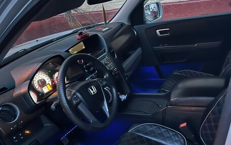 Honda Pilot III рестайлинг, 2008 год, 999 999 рублей, 10 фотография