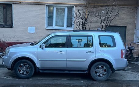 Honda Pilot III рестайлинг, 2008 год, 999 999 рублей, 14 фотография