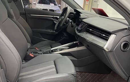 Audi A3, 2021 год, 2 090 000 рублей, 11 фотография