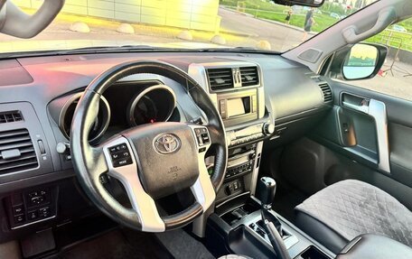 Toyota Land Cruiser Prado 150 рестайлинг 2, 2012 год, 4 500 000 рублей, 9 фотография