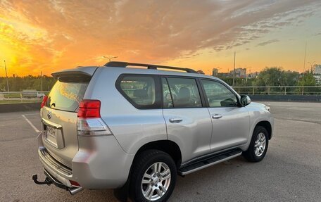 Toyota Land Cruiser Prado 150 рестайлинг 2, 2012 год, 4 500 000 рублей, 7 фотография