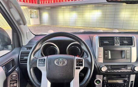 Toyota Land Cruiser Prado 150 рестайлинг 2, 2012 год, 4 500 000 рублей, 10 фотография