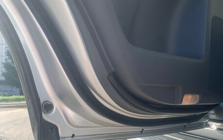 Toyota Land Cruiser Prado 150 рестайлинг 2, 2012 год, 4 500 000 рублей, 27 фотография