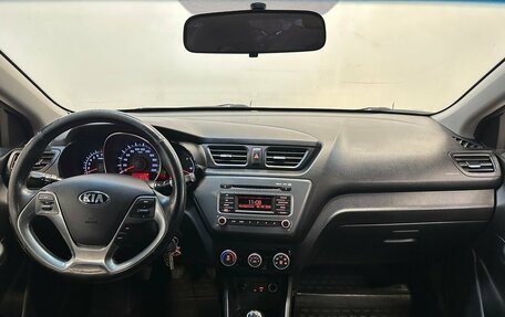 KIA Rio III рестайлинг, 2015 год, 940 000 рублей, 5 фотография