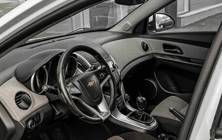 Chevrolet Cruze II, 2013 год, 850 000 рублей, 10 фотография