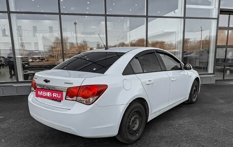 Chevrolet Cruze II, 2013 год, 850 000 рублей, 2 фотография