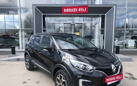 Renault Kaptur I рестайлинг, 2018 год, 1 447 000 рублей, 3 фотография