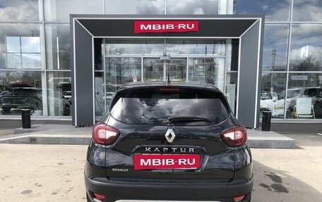 Renault Kaptur I рестайлинг, 2018 год, 1 447 000 рублей, 6 фотография