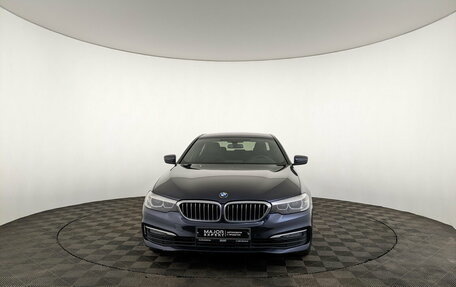 BMW 5 серия, 2019 год, 3 590 000 рублей, 2 фотография