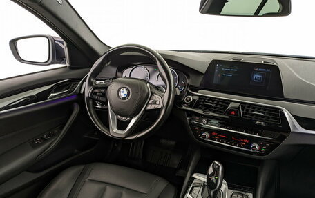 BMW 5 серия, 2019 год, 3 590 000 рублей, 27 фотография