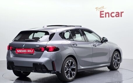 BMW 1 серия, 2025 год, 4 800 000 рублей, 2 фотография
