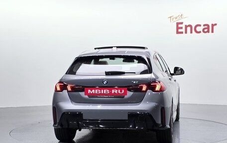 BMW 1 серия, 2025 год, 4 800 000 рублей, 4 фотография