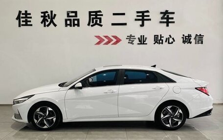 Hyundai Elantra, 2022 год, 1 283 000 рублей, 5 фотография