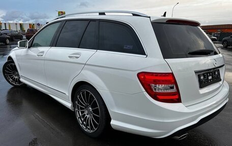 Mercedes-Benz C-Класс, 2012 год, 1 150 000 рублей, 4 фотография