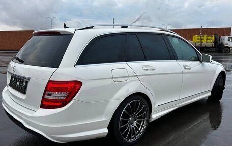 Mercedes-Benz C-Класс, 2012 год, 1 150 000 рублей, 3 фотография