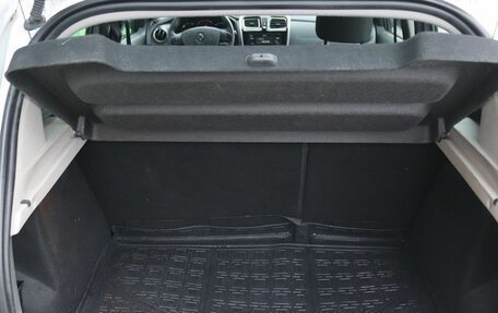 Renault Sandero II рестайлинг, 2017 год, 899 000 рублей, 10 фотография