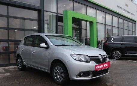 Renault Sandero II рестайлинг, 2017 год, 899 000 рублей, 7 фотография