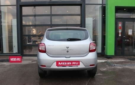 Renault Sandero II рестайлинг, 2017 год, 899 000 рублей, 4 фотография