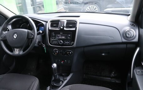 Renault Sandero II рестайлинг, 2017 год, 899 000 рублей, 14 фотография